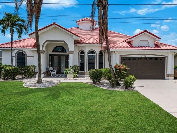 3712 SE 17th PL, CAPE CORAL, FL 33904