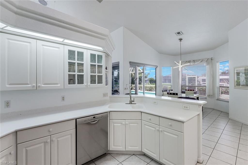 3712 SE 17th Pl, Cape Coral, FL 33904 Photo