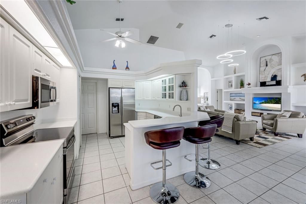 3712 SE 17th Pl, Cape Coral, FL 33904 Photo