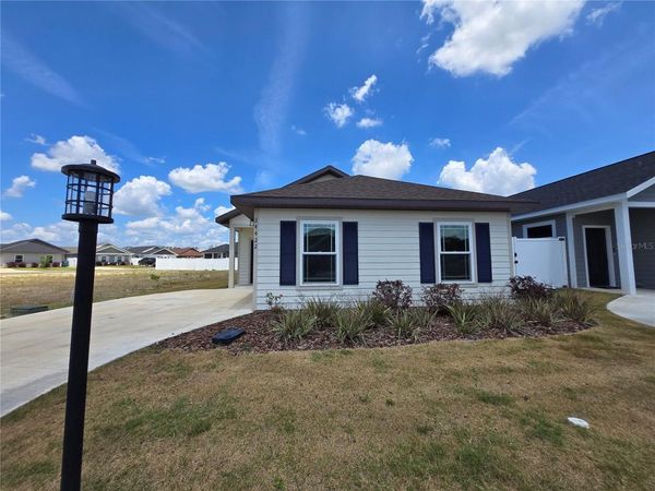 24422 SW 18TH LANE , NEWBERRY, FL 32669