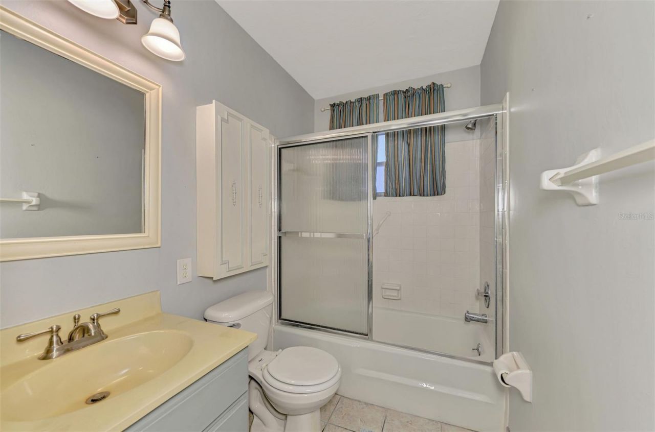 3360 Ramblewood Drive S, Sarasota, FL 34237 Photo