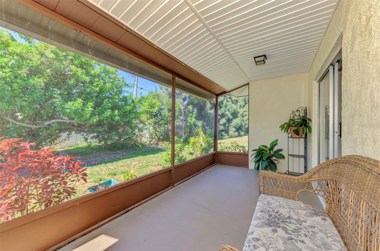 3360 Ramblewood Drive S, Sarasota, FL 34237 Photo