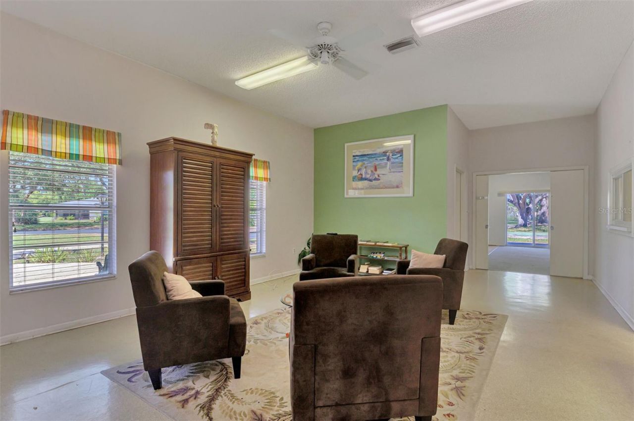 3360 Ramblewood Drive S, Sarasota, FL 34237 Photo