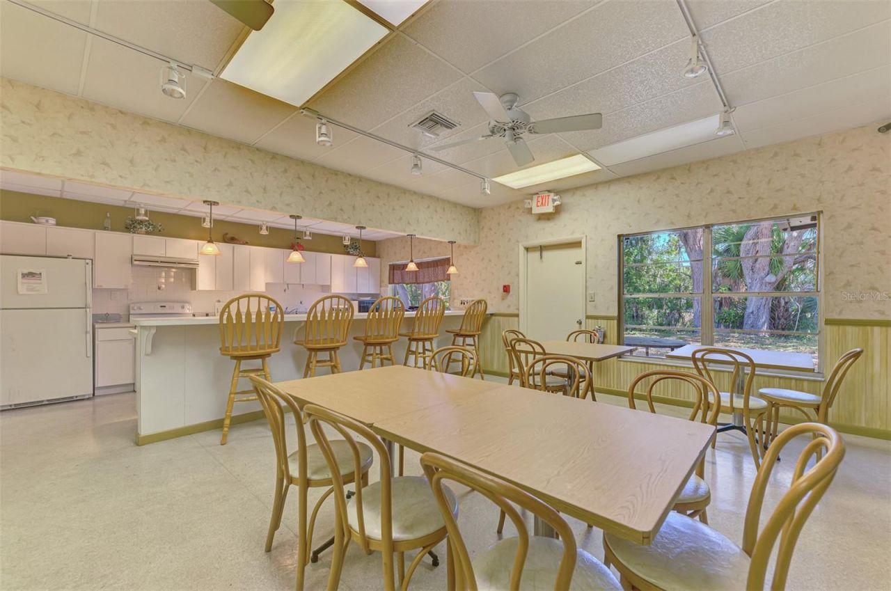 3360 Ramblewood Drive S, Sarasota, FL 34237 Photo