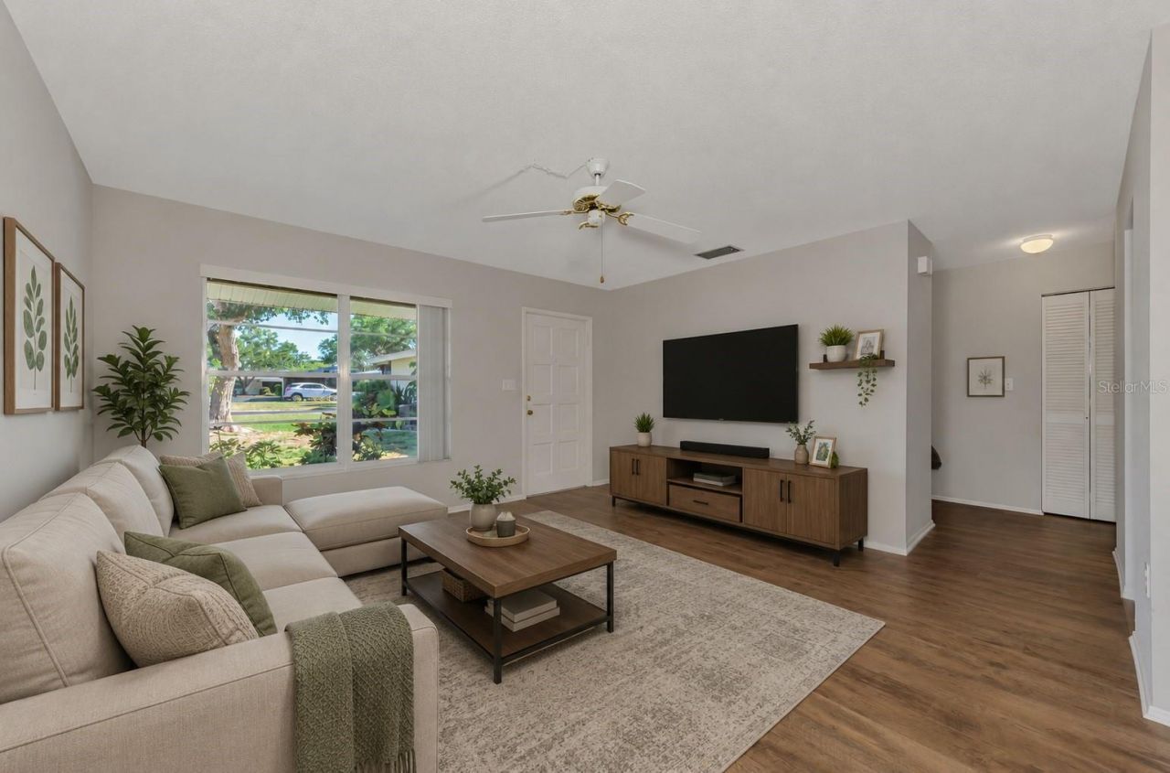 3360 Ramblewood Drive S, Sarasota, FL 34237 Photo