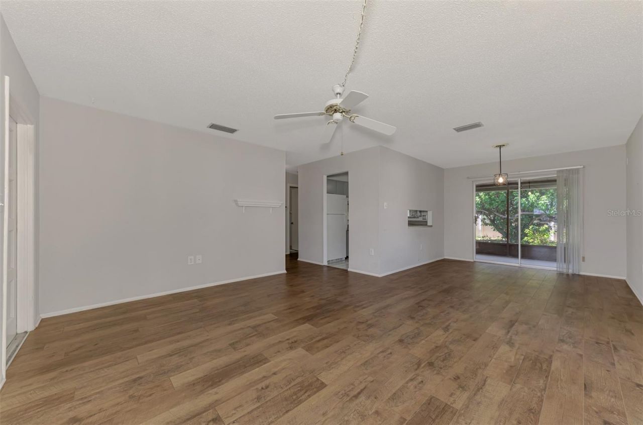 3360 Ramblewood Drive S, Sarasota, FL 34237 Photo