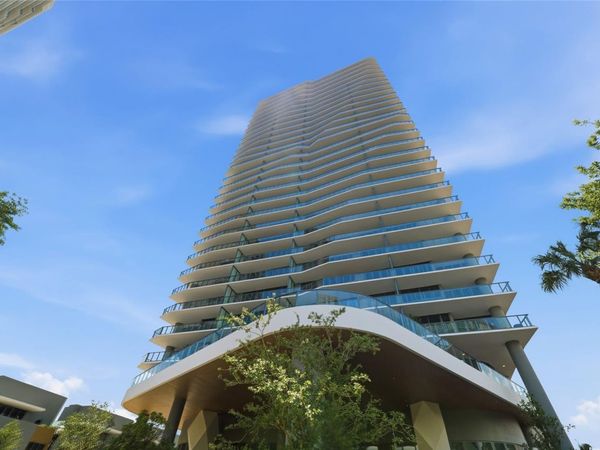 3015 S YSABELLA AVENUE, Unit 2102, TAMPA, FL 33629
