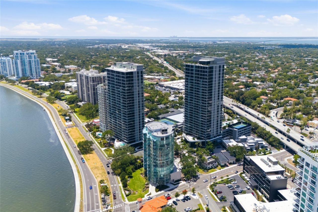 3015 S Ysabella Avenue, Unit 2102, Tampa, FL 33629 Photo