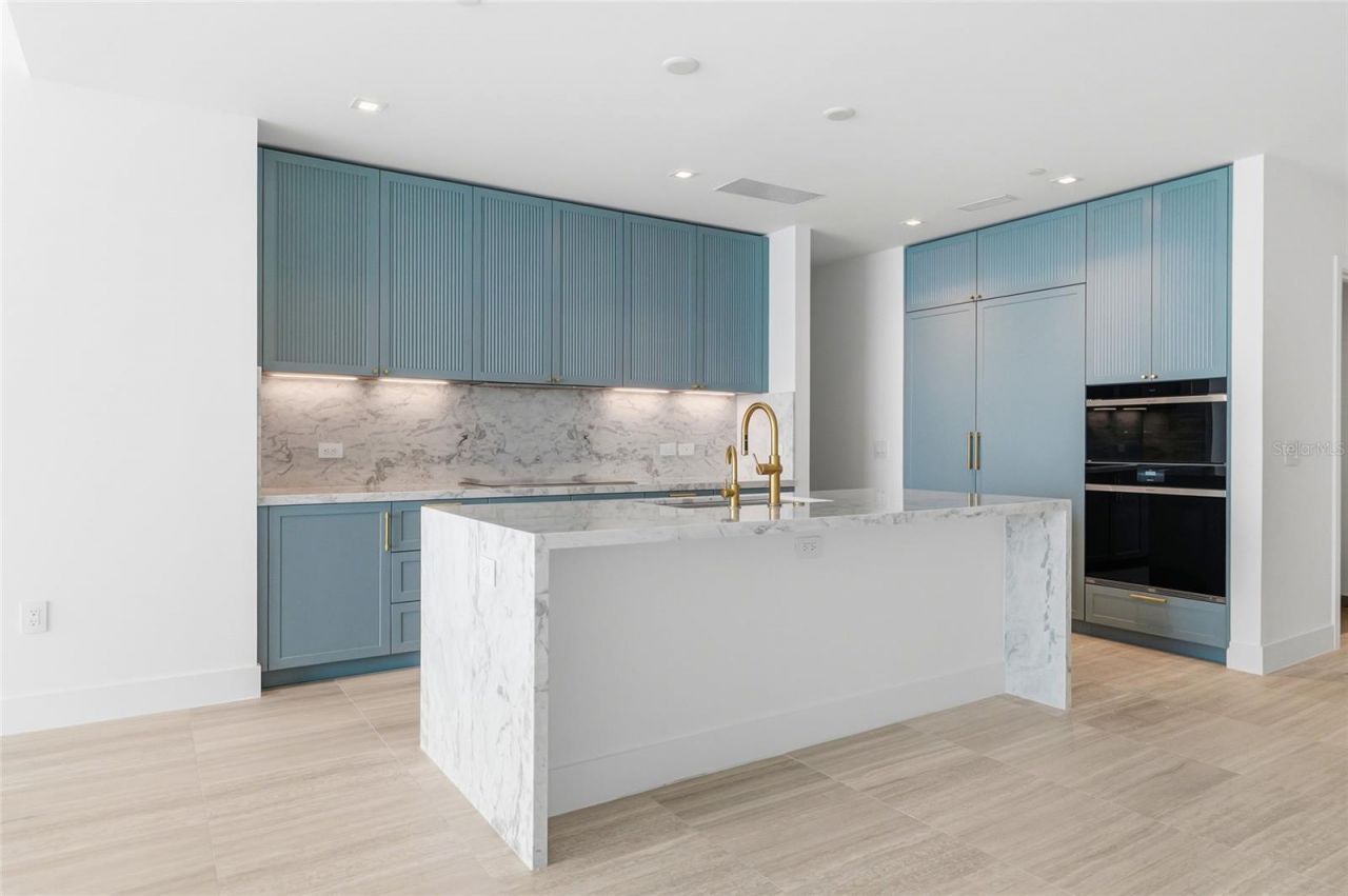3015 S Ysabella Avenue, Unit 2102, Tampa, FL 33629 Photo