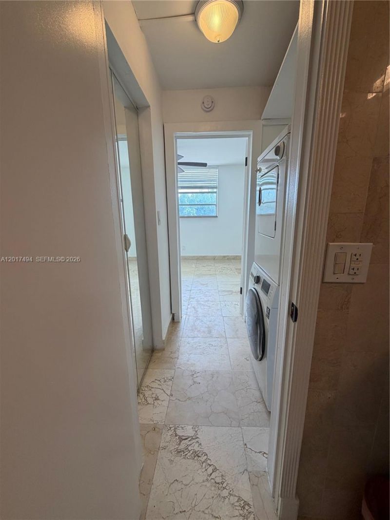 915 Jefferson Ave , Unit 4F, Miami Beach, FL 33139 Photo