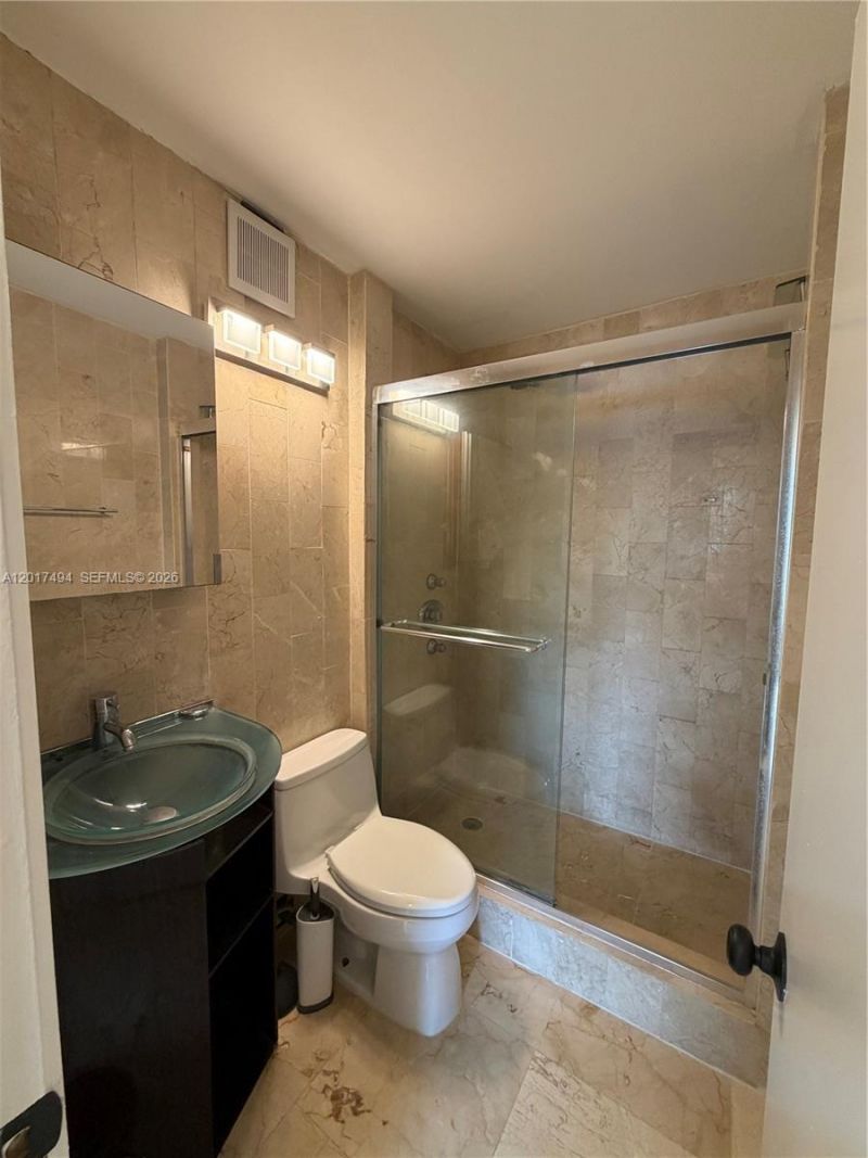 915 Jefferson Ave , Unit 4F, Miami Beach, FL 33139 Photo