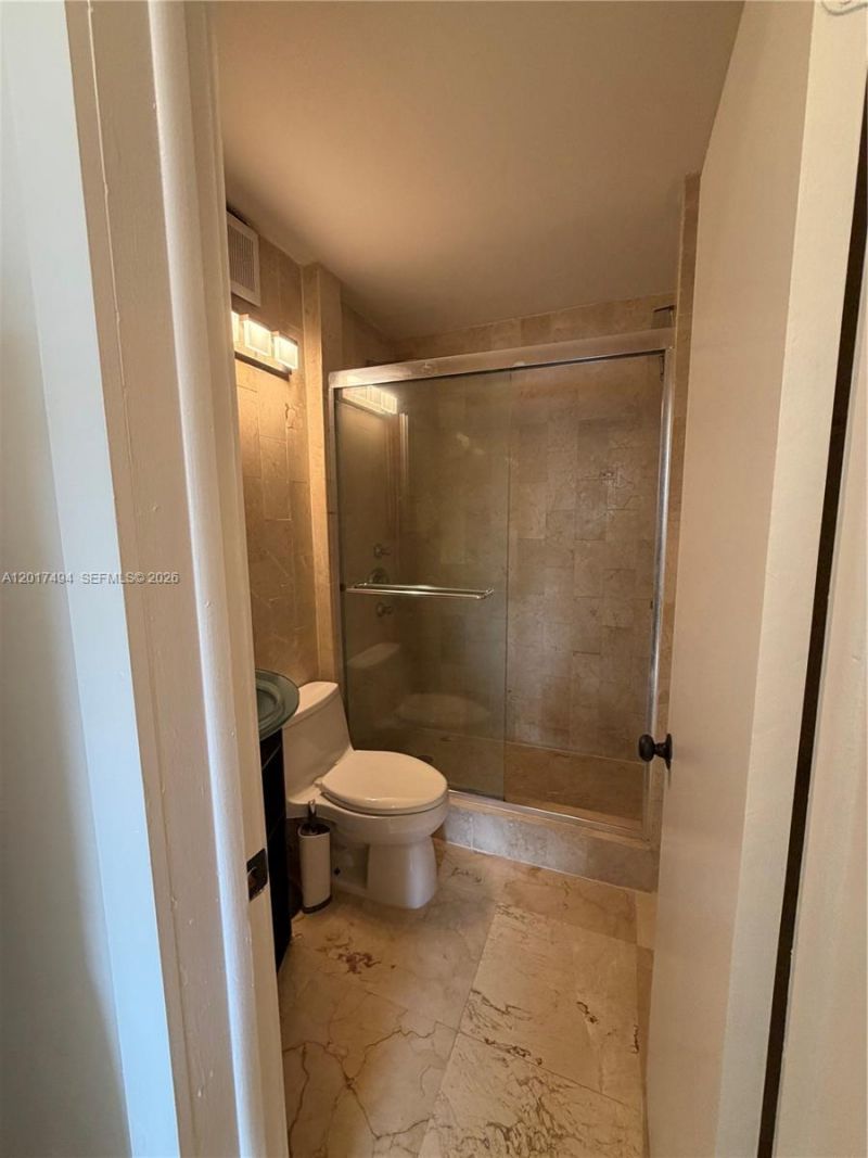 915 Jefferson Ave , Unit 4F, Miami Beach, FL 33139 Photo