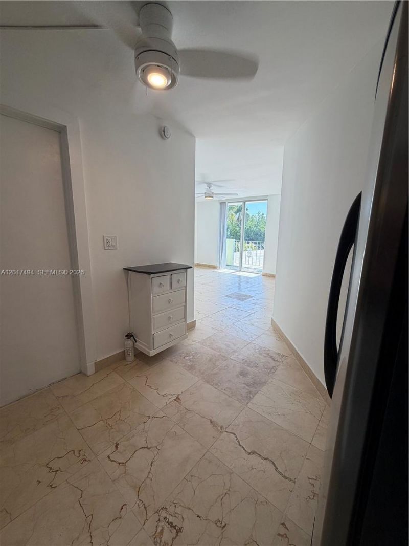 915 Jefferson Ave , Unit 4F, Miami Beach, FL 33139 Photo