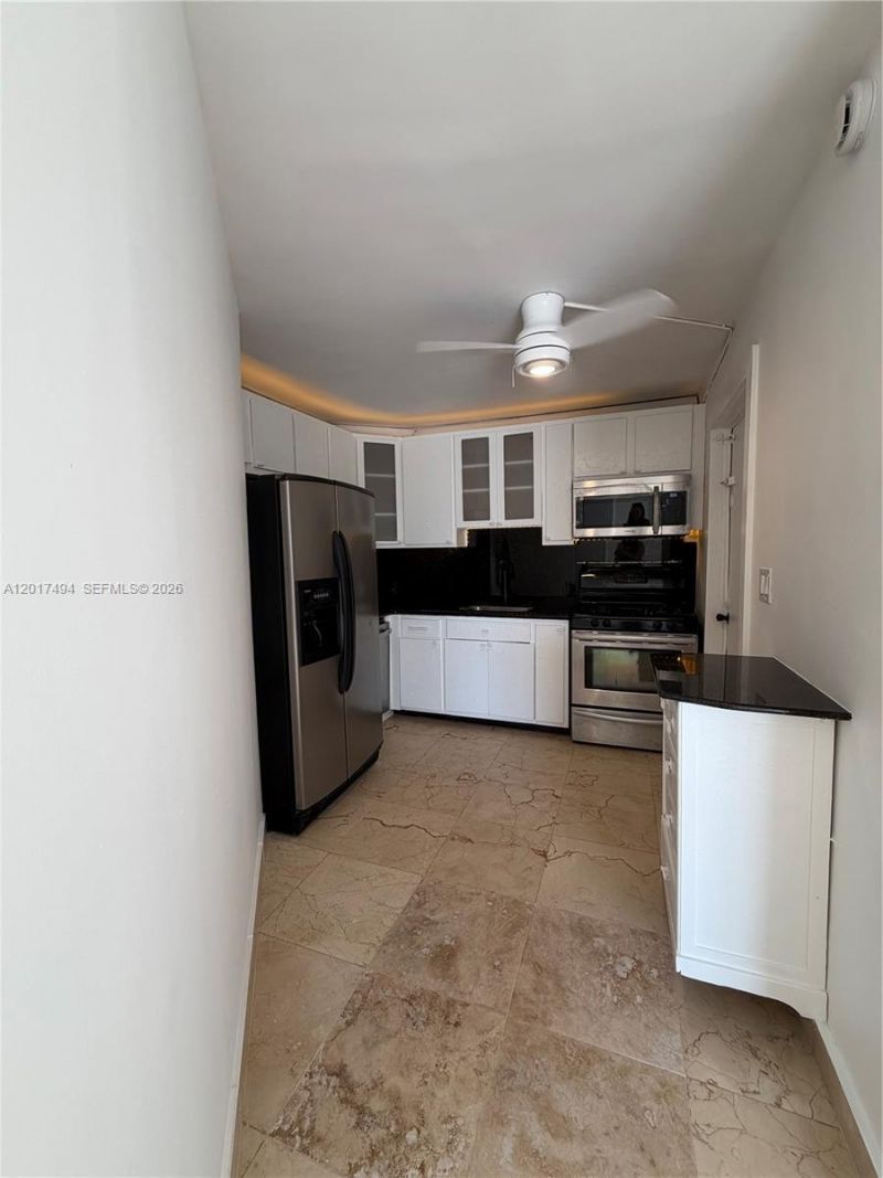 915 Jefferson Ave , Unit 4F, Miami Beach, FL 33139 Photo