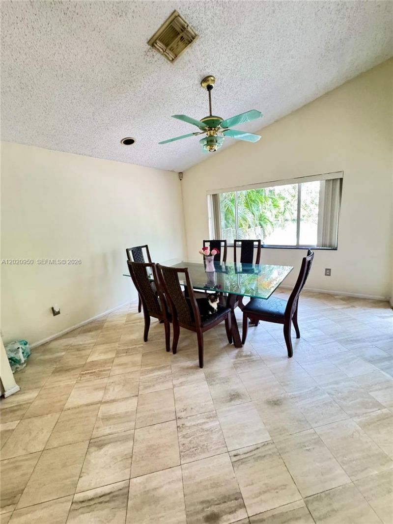 131 SW 178th Way , Pembroke Pines, FL 33029 Photo