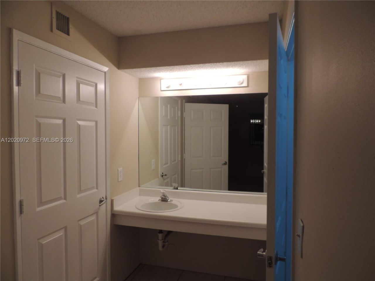 2600 S University Dr , Unit 103, Davie, FL 33328 Photo