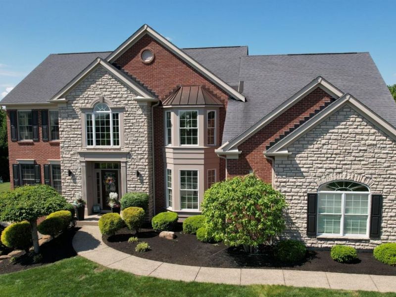 2440 Ashton Court, Cincinnati, OH 45244 Photo 1