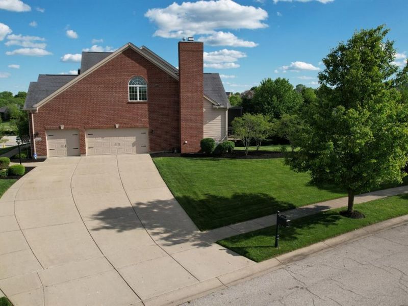 2440 Ashton Court, Cincinnati, OH 45244 Photo 9