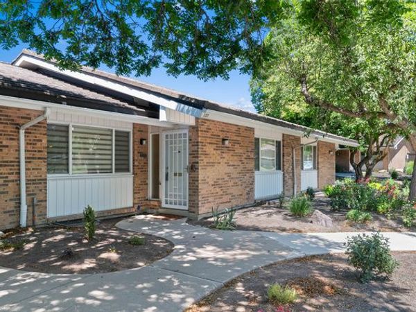 4900 S THREE FOUNTAINS DR, Unit 137, Murray, UT 84107