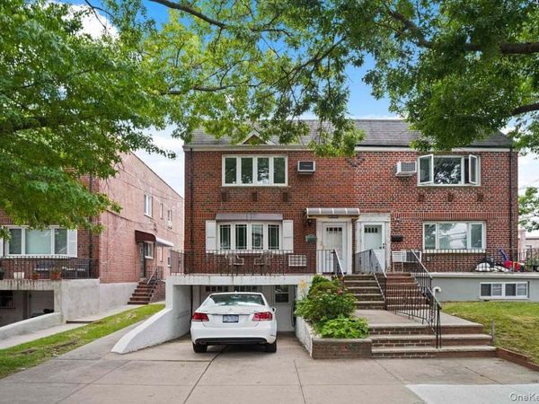 64-04 78th Street , Middle Village, NY 11379