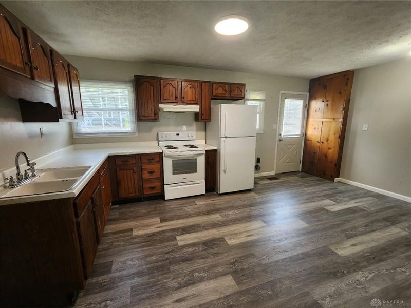 87 Poe Lane, Xenia, OH 45385 Photo 5