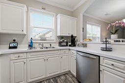 505 Wickham Dr. photo 4