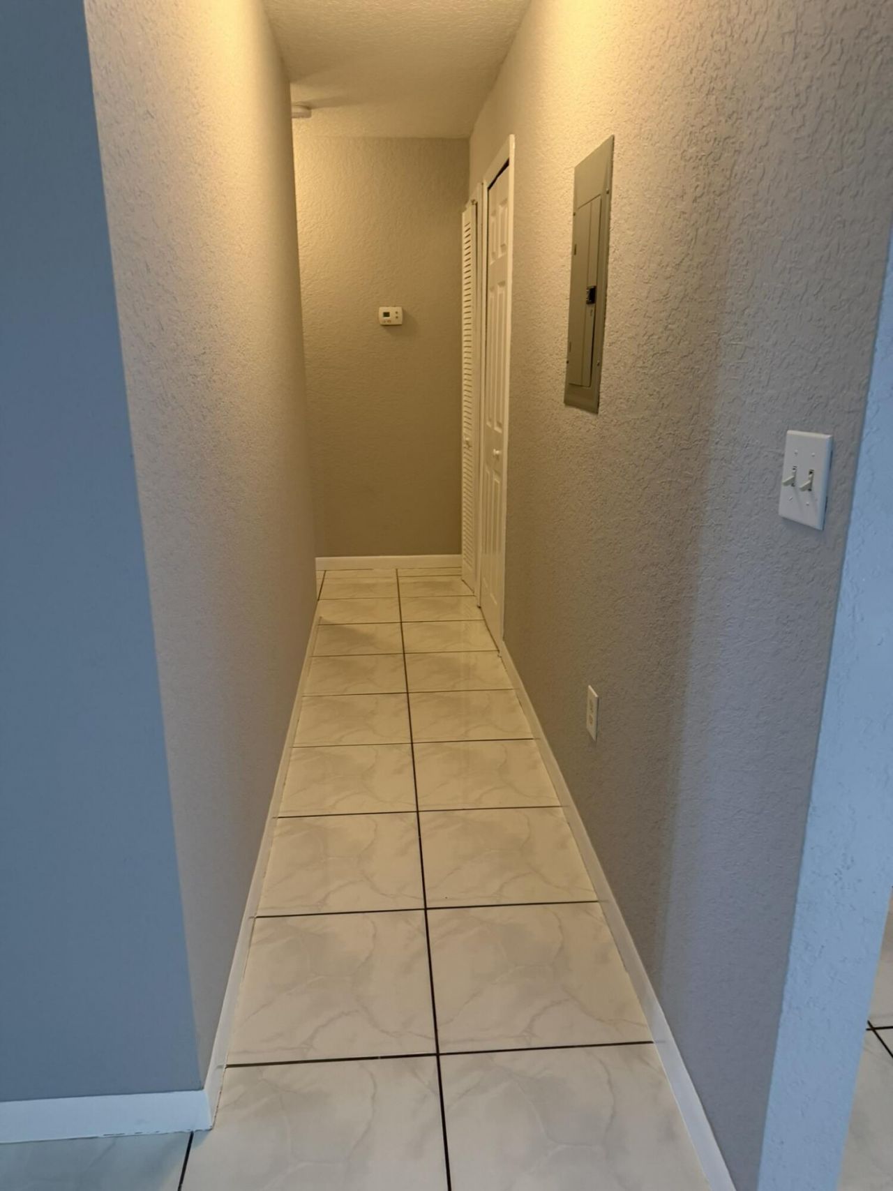 663 S Biscayne River Drive, Miami, FL 33169 Photo