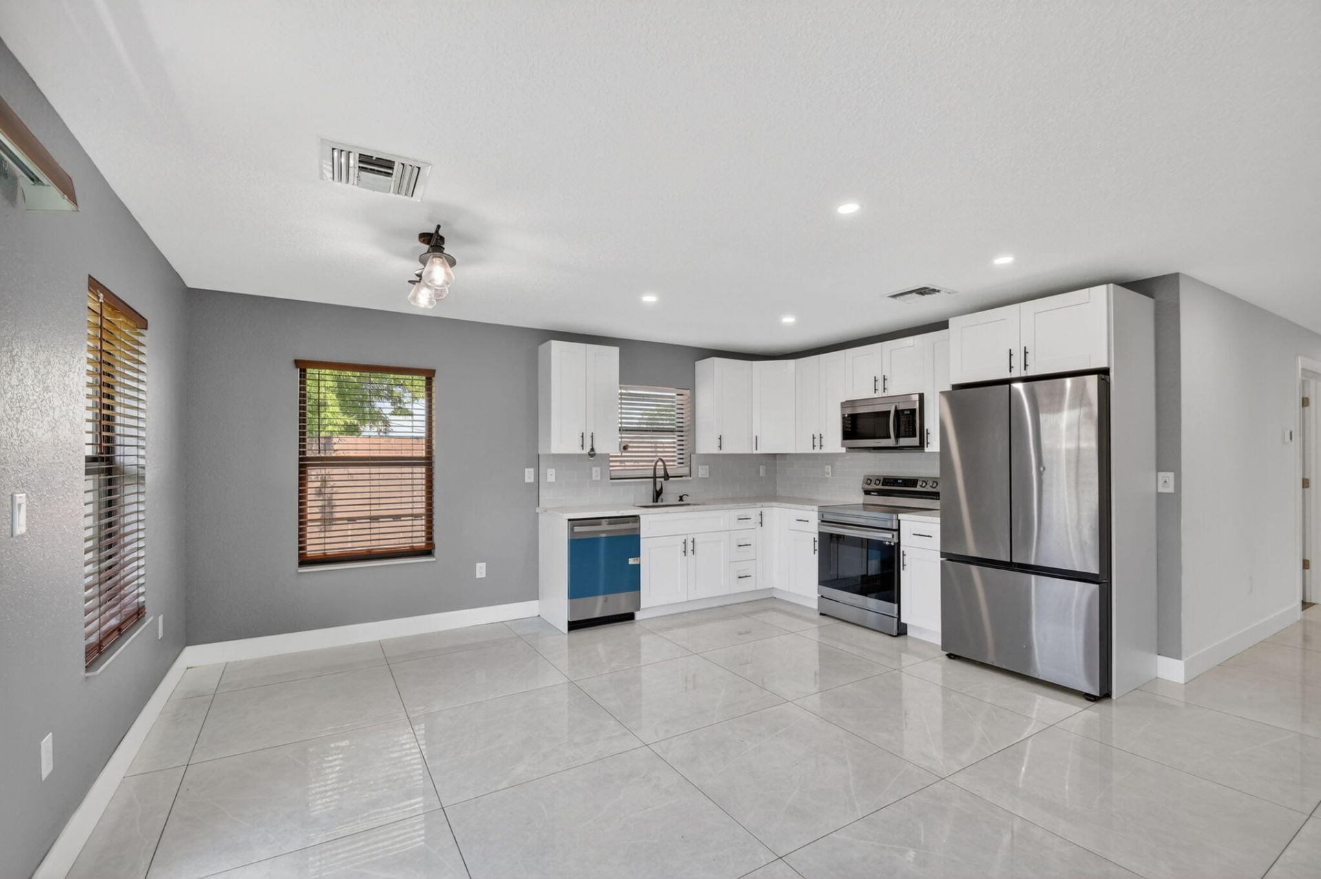 4944 Mcconnell Street, Lake Worth, FL 33463 Photo