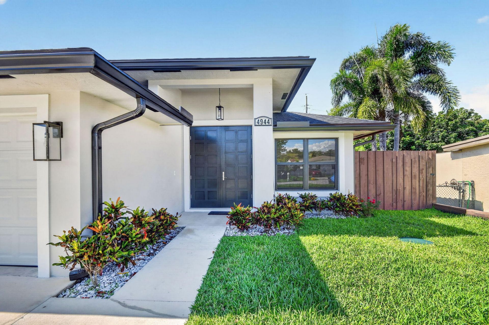 4944 Mcconnell Street, Lake Worth, FL 33463 Photo