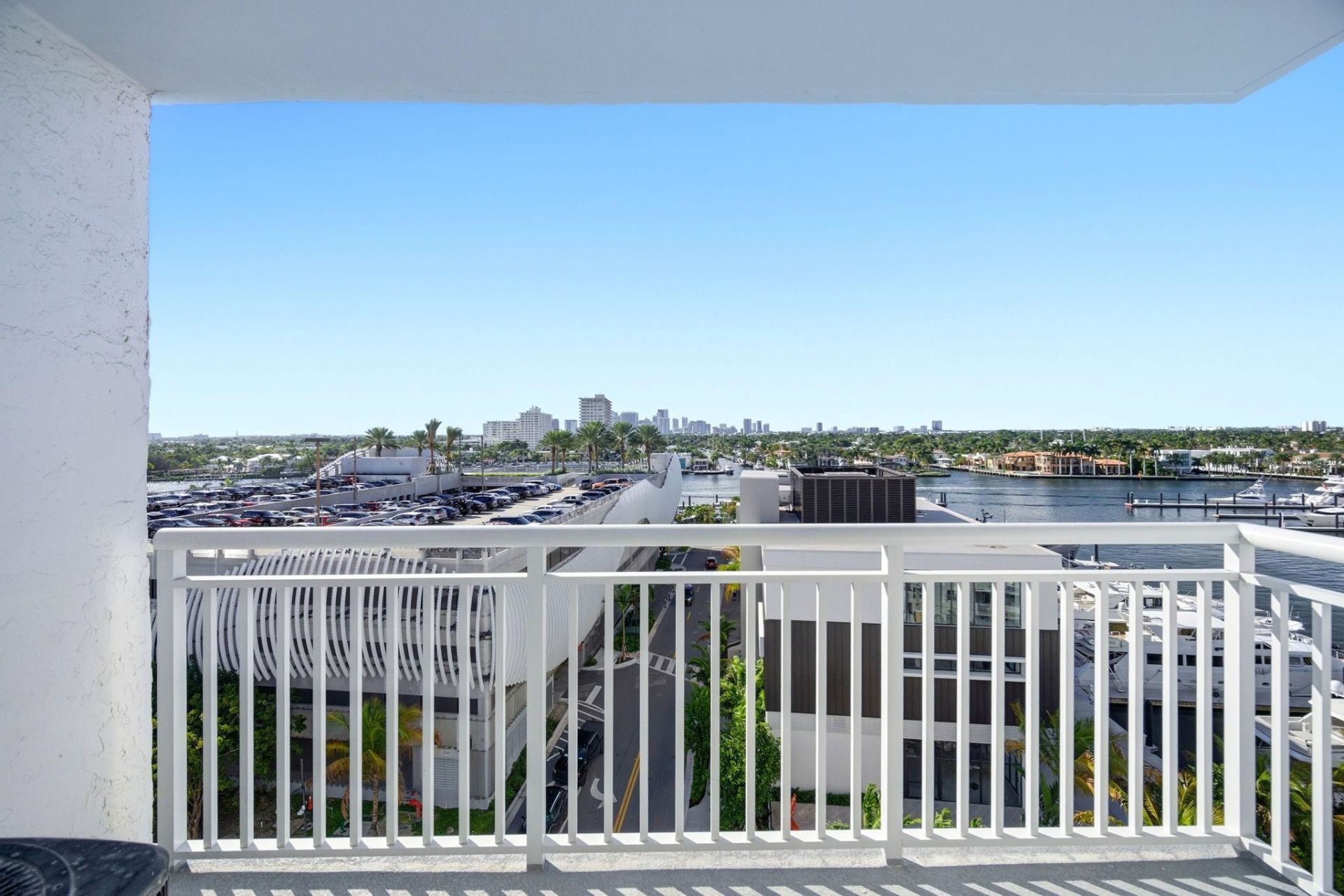 200 S Birch Road, Unit 906, Fort Lauderdale, FL 33316 Photo