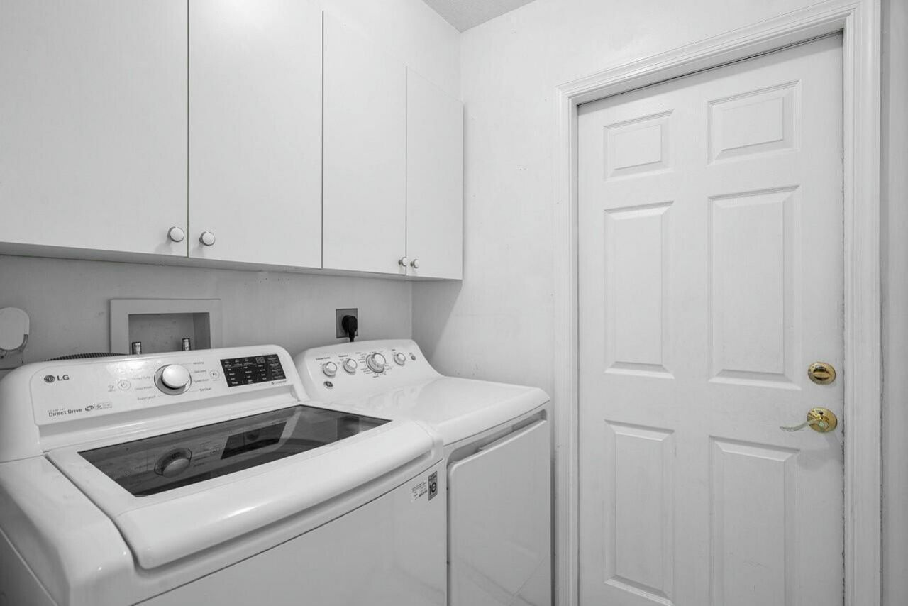 1643 Oak Berry Circle, Wellington, FL 33414 Photo
