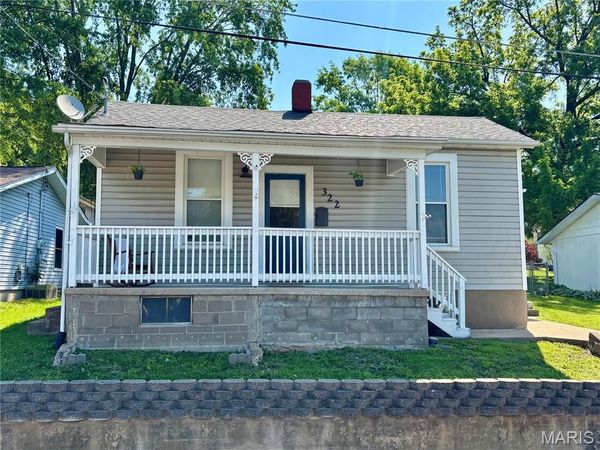 322 State Street , Washington, MO 63090