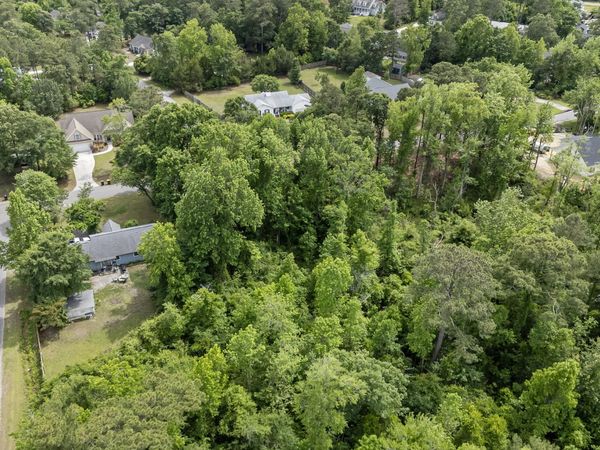 2 Doral Drive , Hampstead, NC 28443