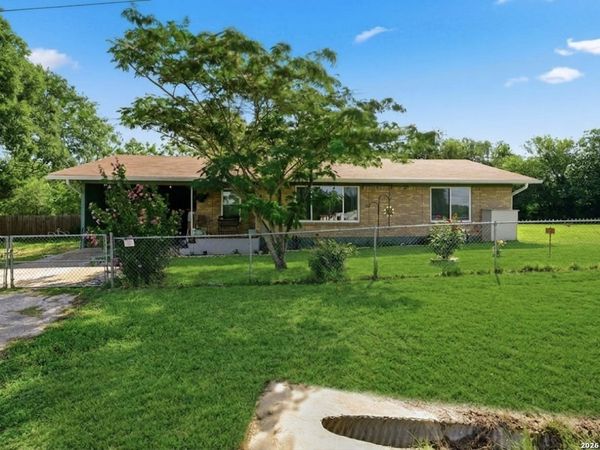 365 HIGHWAY 95 S, Elgin, TX 78621