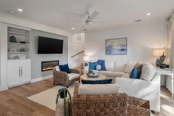 5004 Green Dolphin Way photo 4