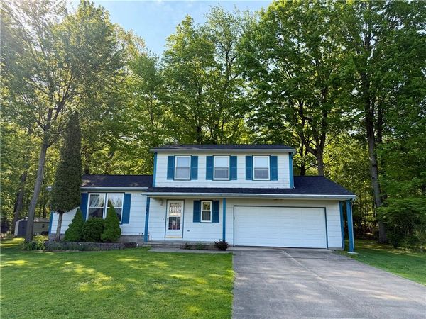 1391 Brookedge Drive , Hamlin, NY 14464