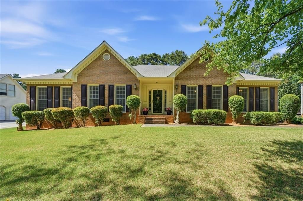 1617 Ellington Road Se, Conyers, GA 30013 Main Photo