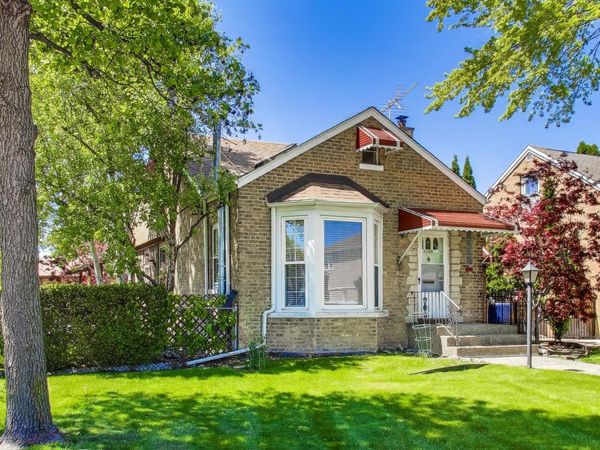 5100 N Mobile Avenue , Chicago, IL 60630