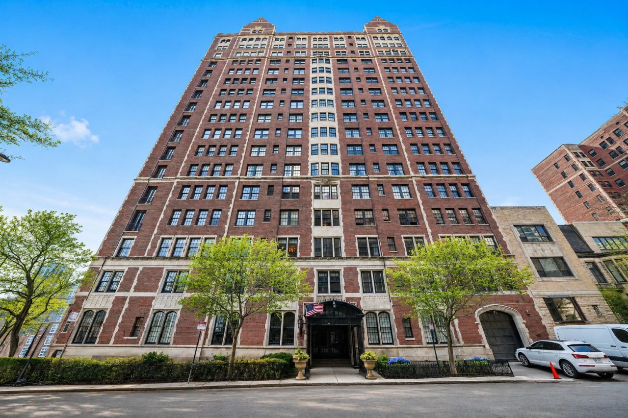 1120 N Lake Shore Drive , Unit 18CD, Chicago, IL 60611 Main Photo