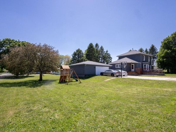 602 E Minnie Street, Radcliffe, IA 50230