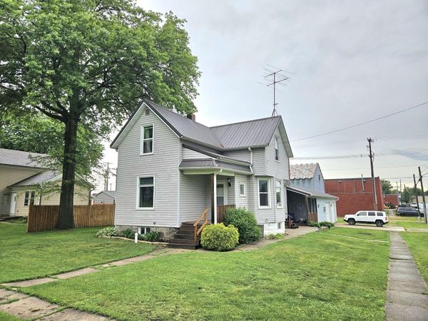 610 3RD STREET, Durant, IA 52747