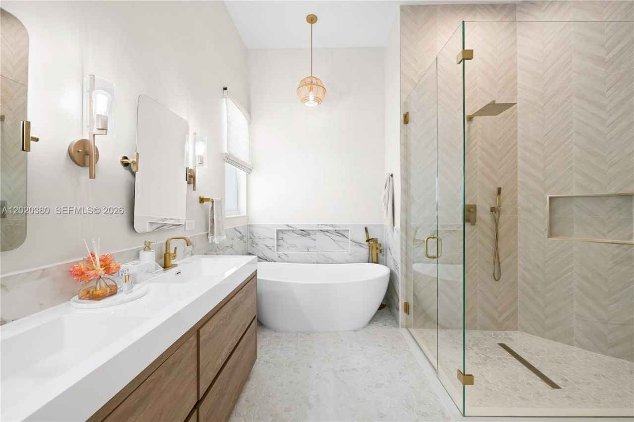 1804 NW 145th Ter, Pembroke Pines, FL 33028 Photo
