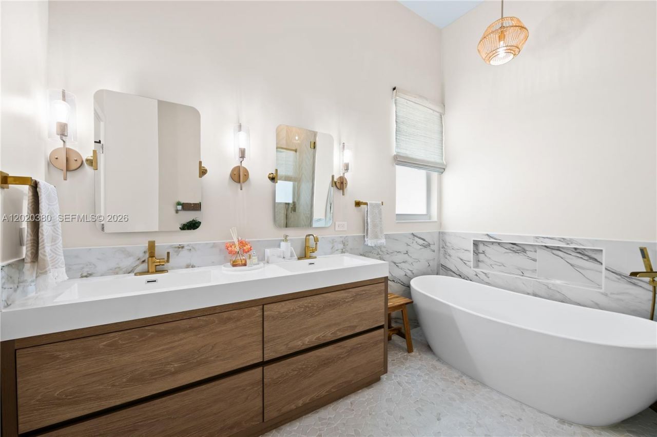 1804 NW 145th Ter, Pembroke Pines, FL 33028 Photo