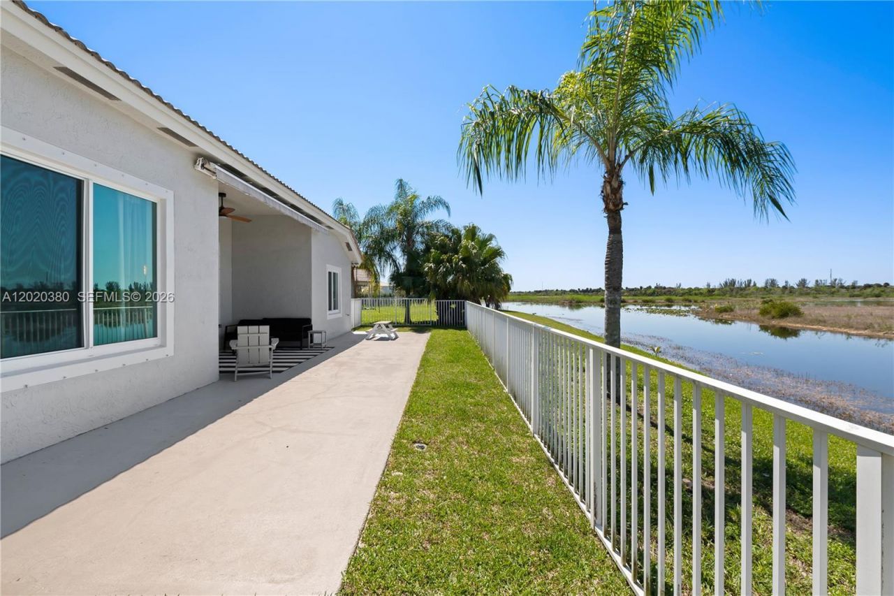 1804 NW 145th Ter, Pembroke Pines, FL 33028 Photo