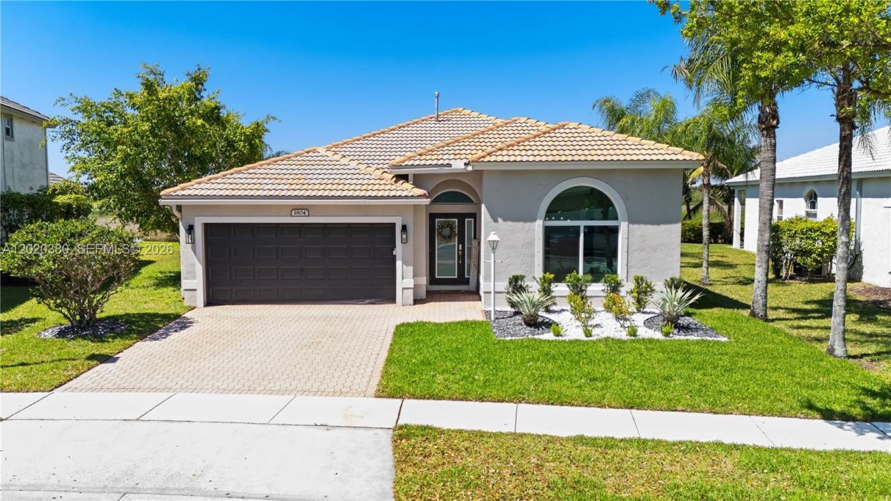 1804 NW 145th Ter, Pembroke Pines, FL 33028 Photo