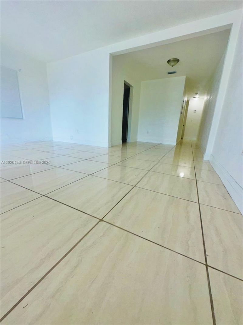 2125 NW 66th St, Unit 2, Miami, FL 33147 Photo