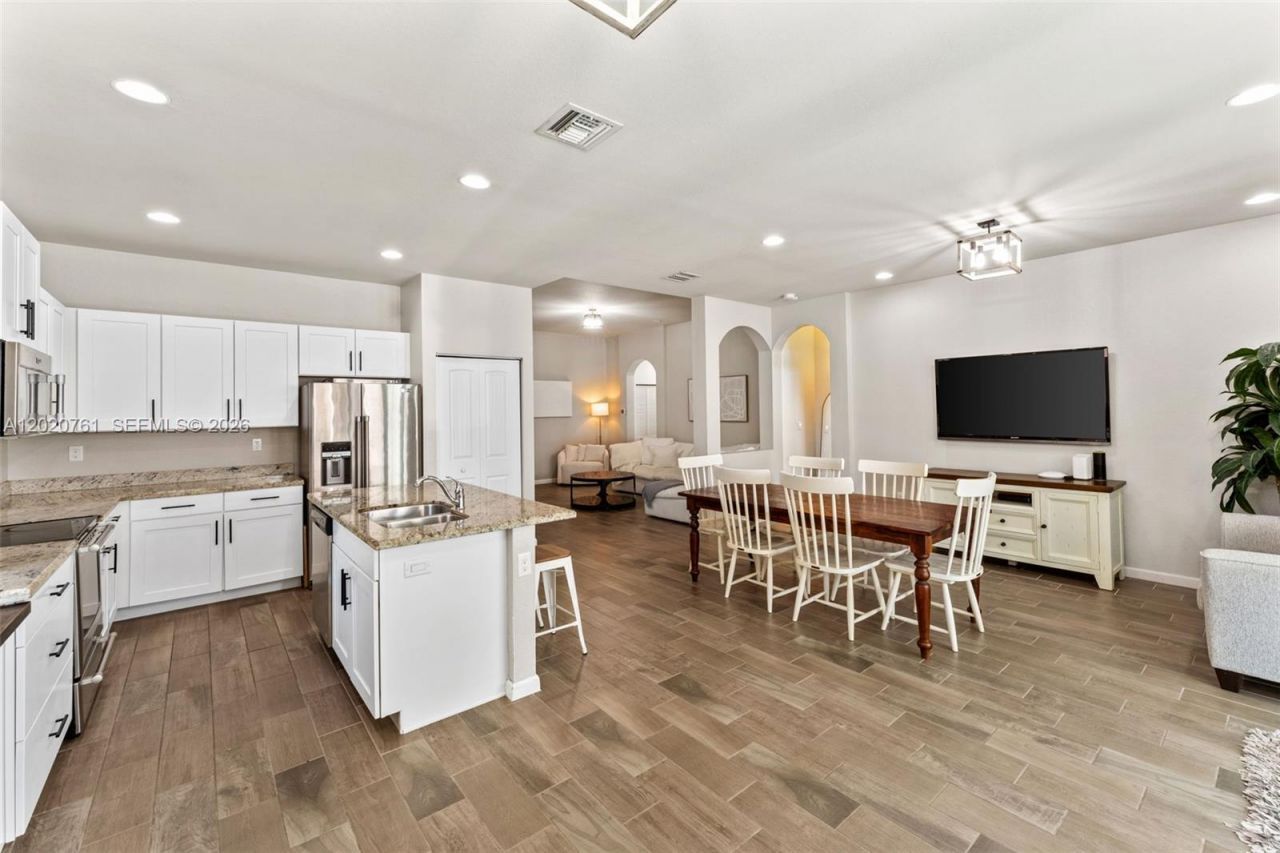 25021 SW 118 Court, Homestead, FL 33032 Photo