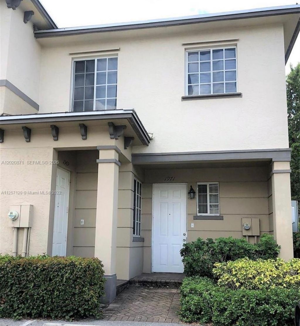 1971 Freeport Ln , Unit 4915, Riviera Beach, FL 33404 Photo