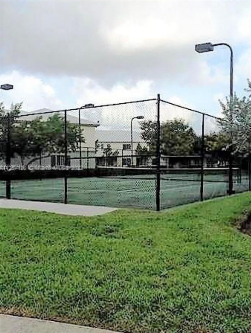 1971 Freeport Ln , Unit 4915, Riviera Beach, FL 33404 Photo