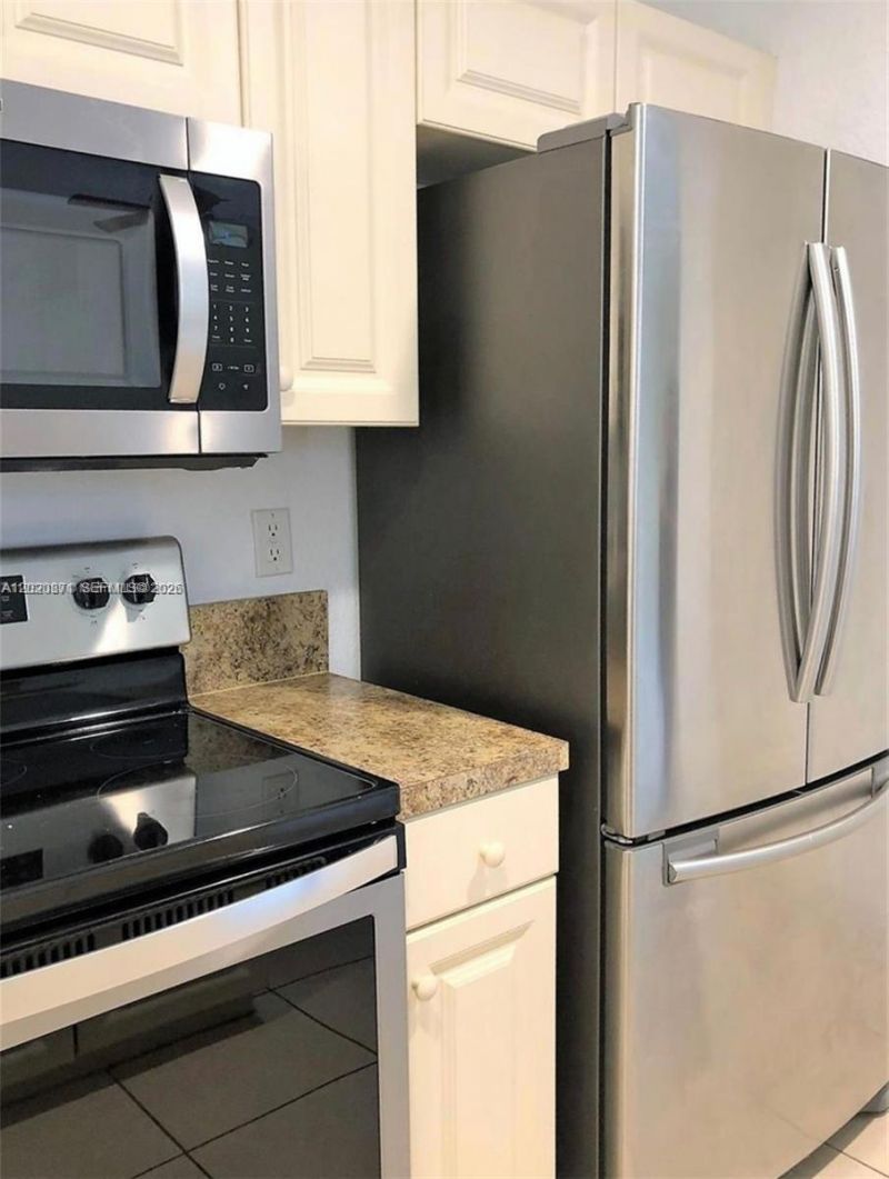 1971 Freeport Ln , Unit 4915, Riviera Beach, FL 33404 Photo